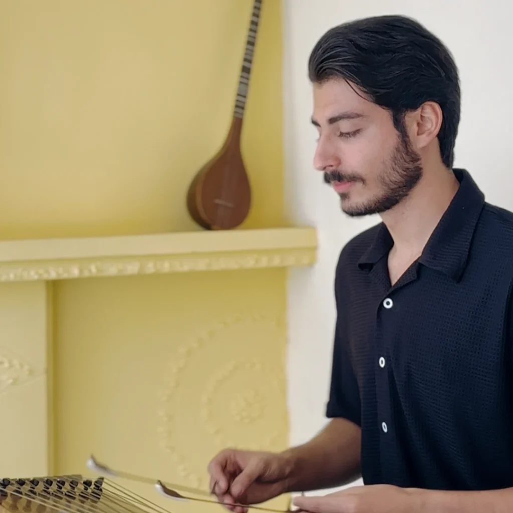 پویاطالبی
